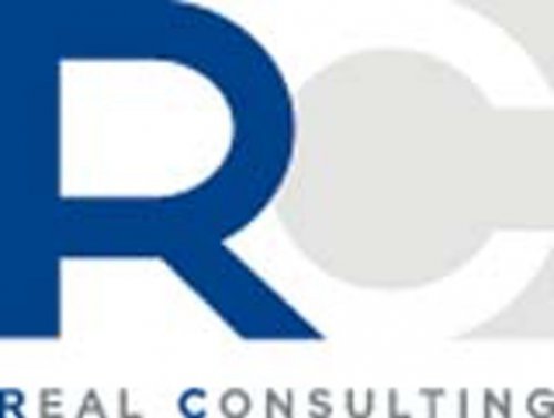 REAL CONSULTING GmbH Logo